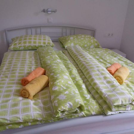 Apartma Momo ボーヒニ エクステリア 写真